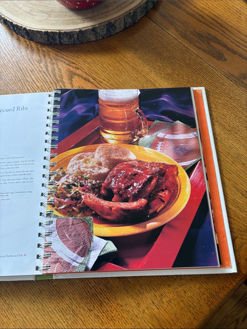 Betty Crocker Slow Cooker Cookbook — White Cover with Full-Color Food Photo - Picture 6 of 8